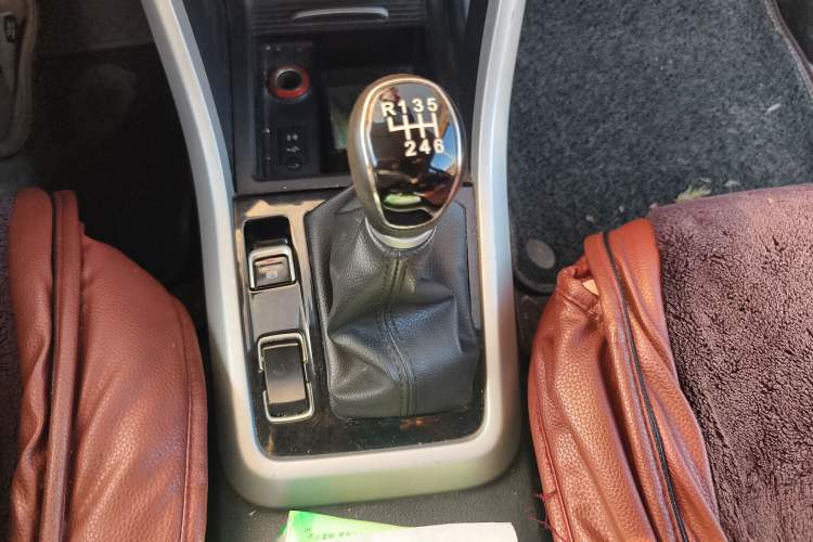 Used Land X5 2016 Plus 1.5T Manual Enjoyment Edition Gear Lever