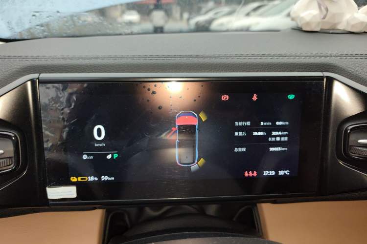 Used Nio ES8 2018 355 km Base Version 7-Seater Edition