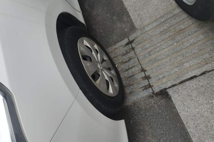 Used Toyota YARiS L Zhi Xuan 2016 Revised 1.5E CVT Charming Edition