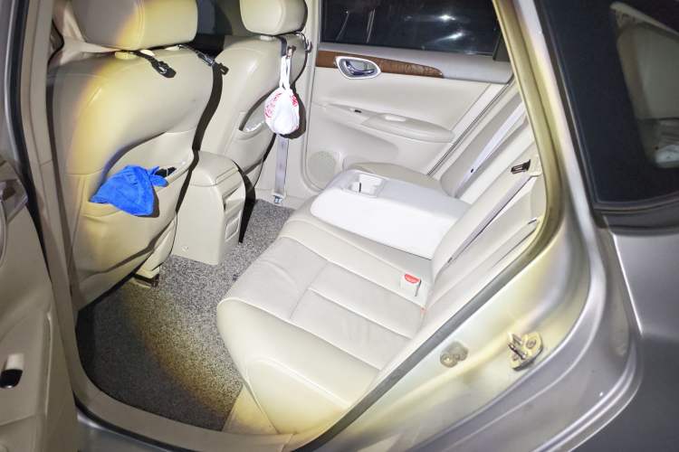 Used Nissan Sylphy 2012 1.6 XL CVT Luxury Edition
