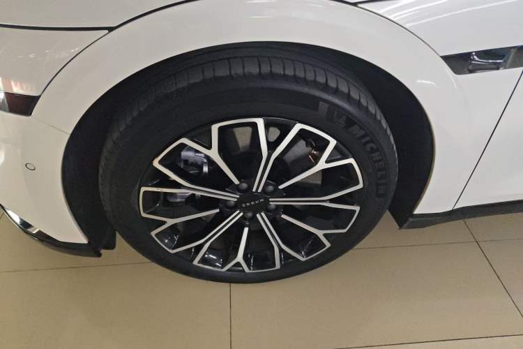 Used Zeekr 007 2024 Four-Wheel Drive Version 75 kWh Exterior 4