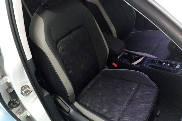 Used Volkswagen Golf 2023 200TSI DSG