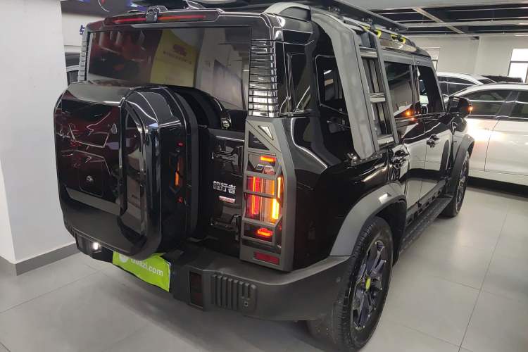 Used JETOUR Traveler 2023 2.0T All-Wheel Drive CrossPRO+
