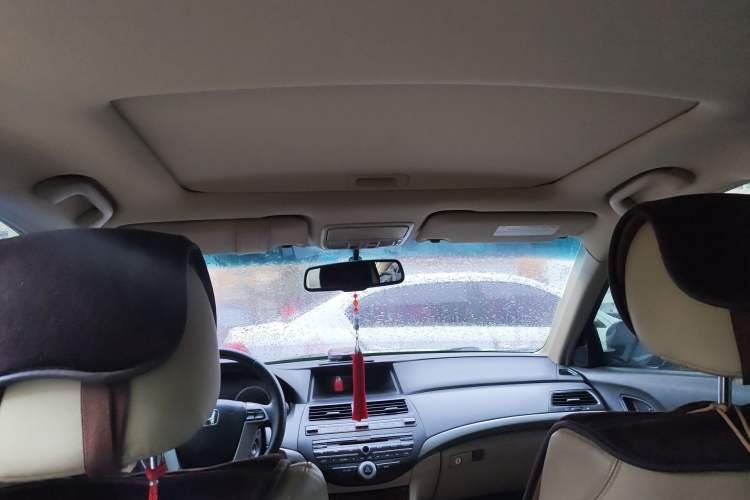 Used Honda Accord 2012 2.0L SE Headliner