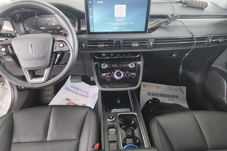 Used Lincoln Corsair 2022 Revised Version 2.0T Two-Wheel Drive Premium Edition Audio And AC Panel