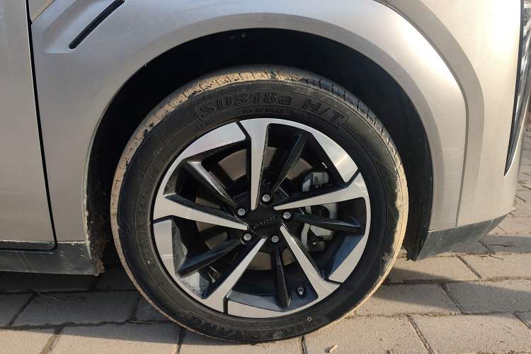 Used AION Y 2022 Plus 70 Smart Edition