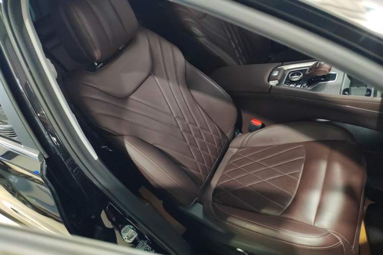 Used Chery Tiggo 8 PRO 2024 Champion Edition 390T Two-Wheel Drive Peak Version 7 Seats