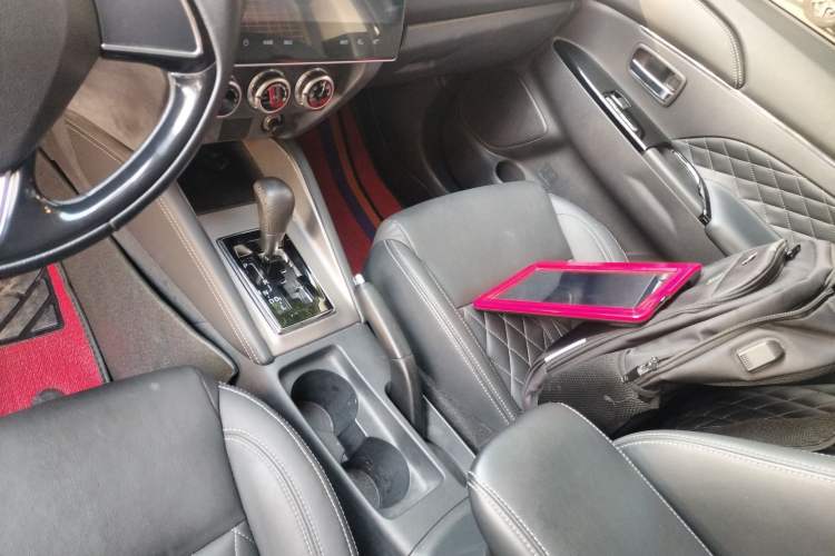 Used Mitsubishi ASX 2020 2.0L CVT Smart Edition
