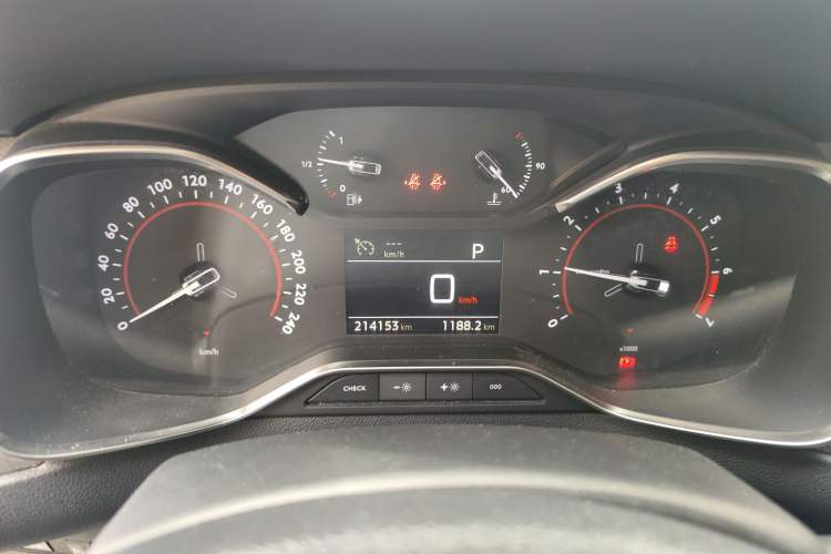 Used Citroen C5 2017 350THP Automatic Luxury Model Instrument Cluster