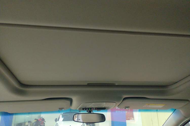 Used Buick GL8 2022 ES Landtrek 653T Comfort Edition