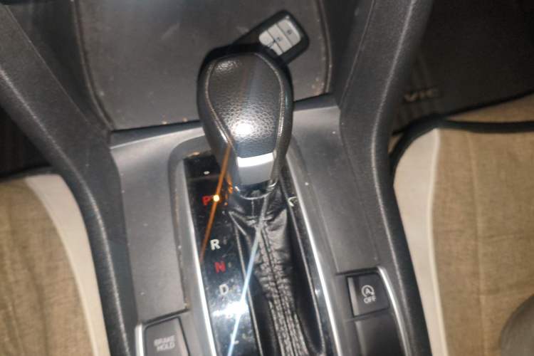 Used Honda Civic 2016 220TURBO CVT Luxury Edition
