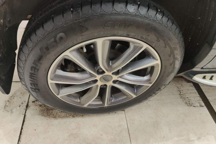 Used Geely Auto Emgrand X7 Sport 2021 Million Edition 1.8TD DCT Two-Wheel Drive Comfort Model Right Rear Wheel Hub