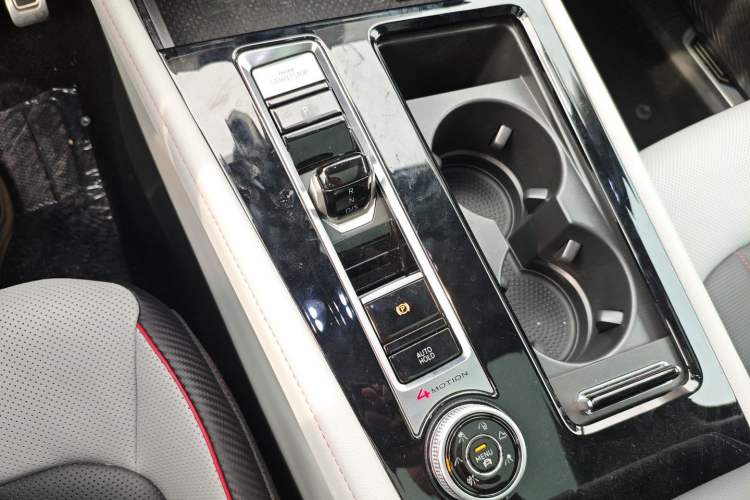 Used Volkswagen Teramont X 2024 380TSI Four-Wheel Drive Longxiang Edition Gear Lever