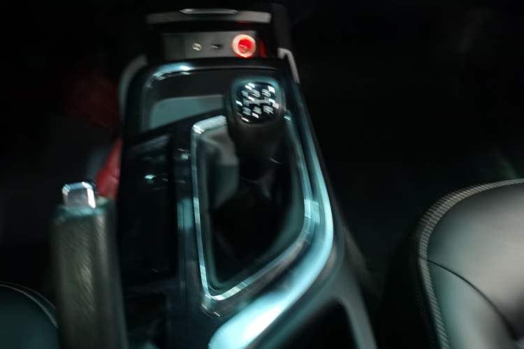 Used GAC Trumpchi GA6 2016 235T Manual Elite Edition
