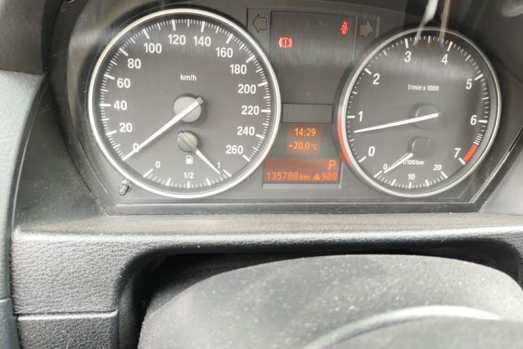 Used BMW X1 2013 sDrive18i Fashion Model
