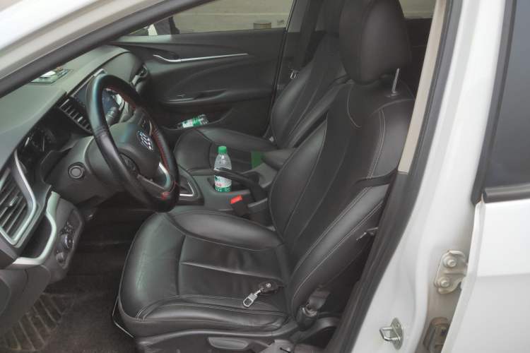 Used Buick GT 2018 18T Automatic Elite Model