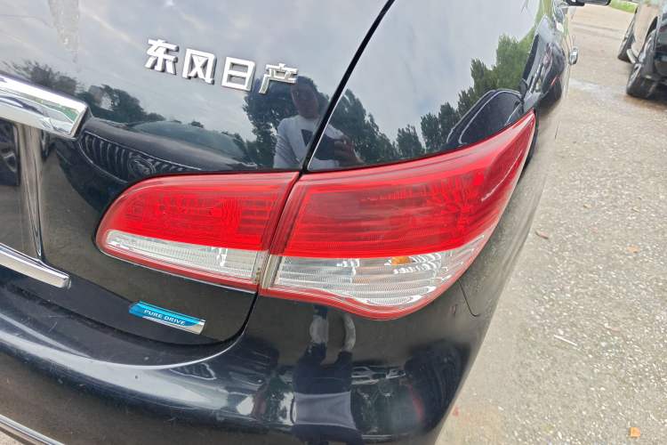 Used Nissan Sylphy 2012 Classic 1.6XE Manual Comfort Edition Right Rear Taillight