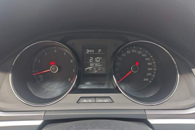 Used Volkswagen Bora 2018 1.5L Automatic Fashion Model Instrument Cluster