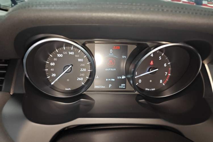 Used Land Rover Range Evoque 2018 240 PS SE Smart Brilliance Edition
