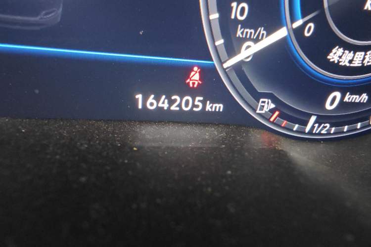 Used Volkswagen Variant 2018 380TSI Two-Wheel Drive Comfort Edition Odometer Close Up