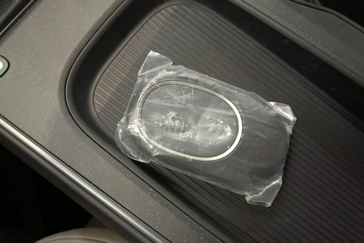 Used Nio ET5 2024 75 kWh Interior 1