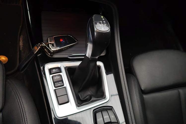 Used BMW 1 Series 2017 118i Sport Edition Gear Lever