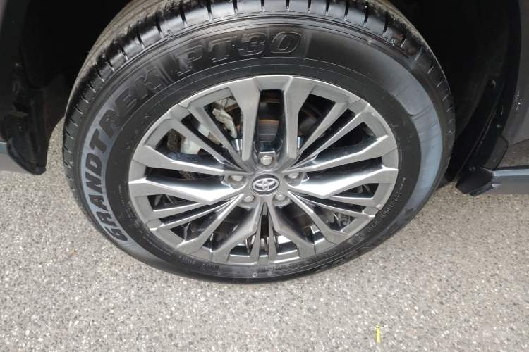 Used Toyota Wildlander 2023 2.0L CVT Four-Wheel Drive Luxury PLUS Edition
