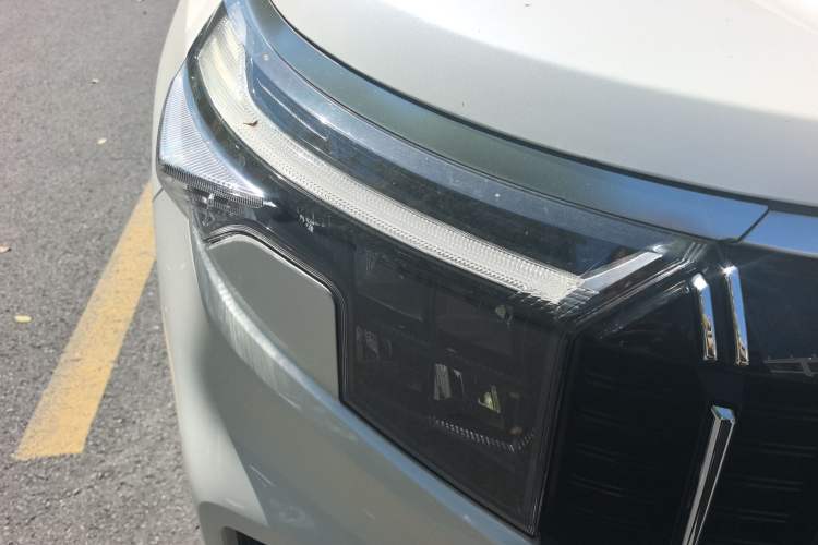 Used Kia Sportage R 2021 Ace 2.0L Splendid Edition Right Front Headlight