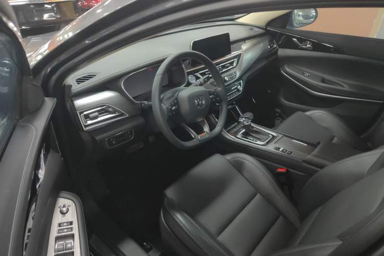 Used CHANGAN Ruicheng CC 2021 Blue Whale Edition 1.5T DCT Prestige Model Interior 3