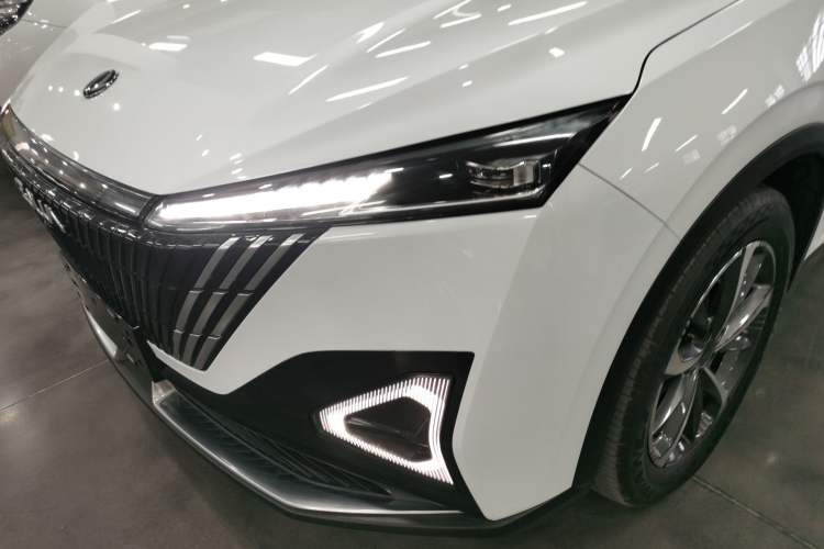 Used Dongfeng Aeolus Mage 2024 HONOR Edition DH-i 1.5T Luxury Model