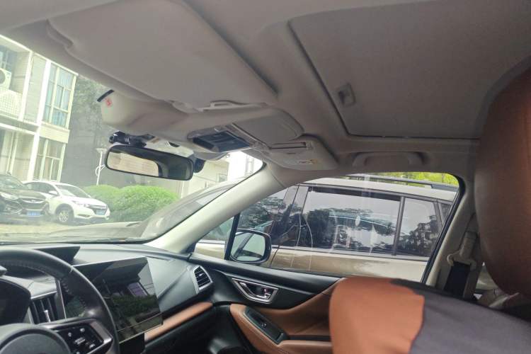 Used Subaru Forester 2019 2.0i e-Boxer Sport Edition EyeSight Headliner