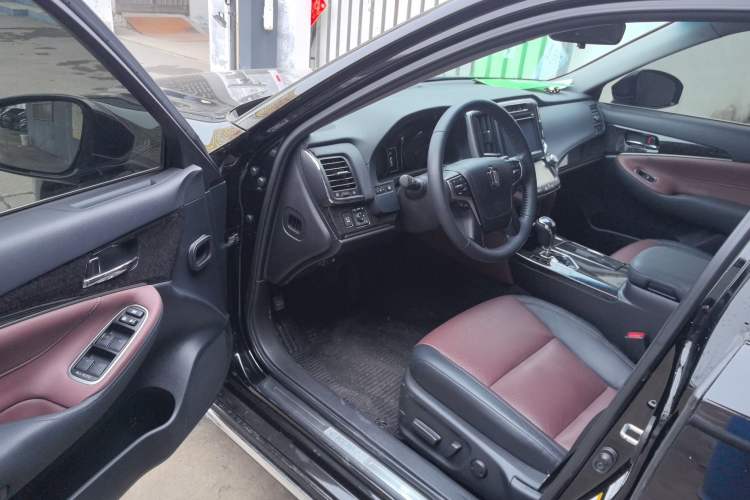 Used Toyota Crown 2018 2.0T Sport Edition