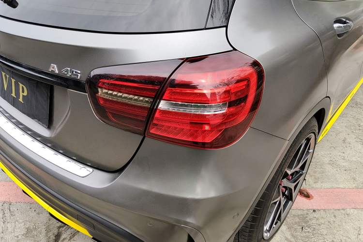 Used Mercedes-Benz GLA AMG 2017 Facelifted AMG GLA 45 4MATIC Exterior 3