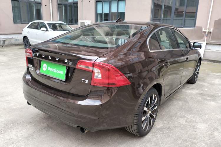 Used Volvo S60 2018 S60L T3 Smart Progress Edition
