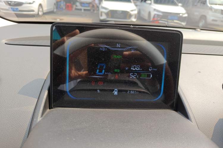 Used CHANGAN NEVO Lumin 2022 210km Sweet Edition Instrument Cluster