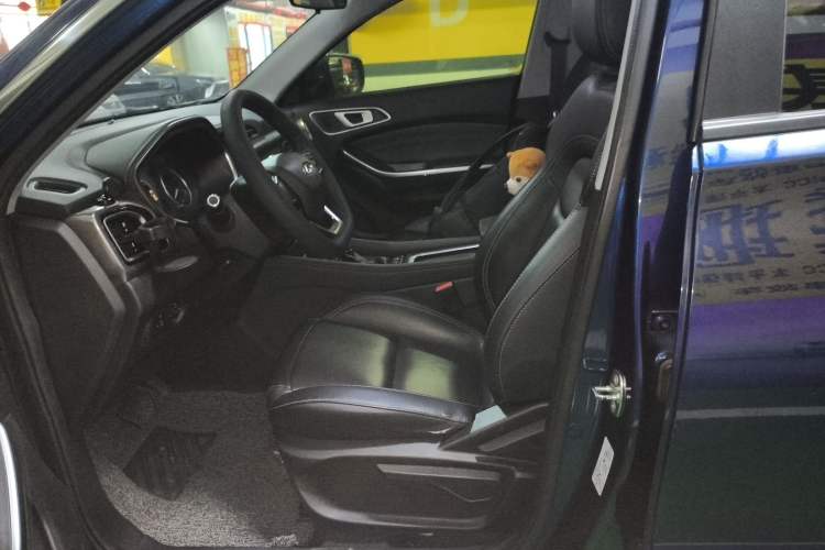 Used Chery Tiggo 8 2018 1.5 TCI Automatic Exclusive Edition 7-Seater Left Front Seat