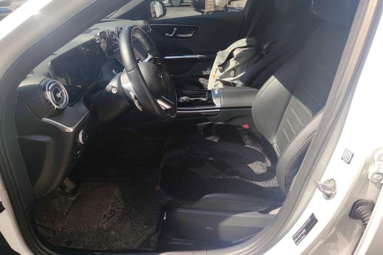 Used Mercedes-Benz C-Class 2023 Restyled C 260 L Sport Edition
