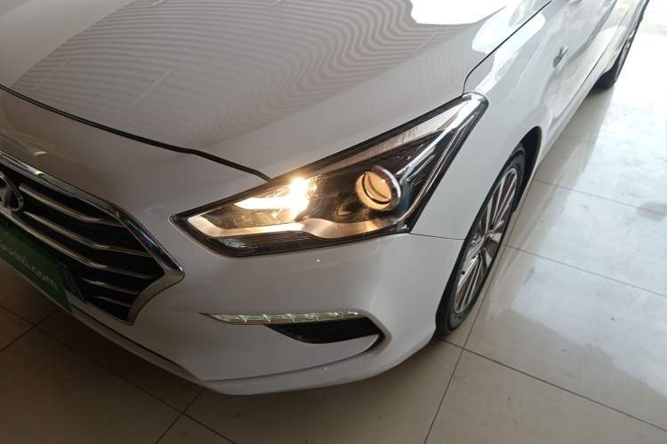 Used Hyundai Mistra 2017 1.6T Automatic Smart GLS China V Standard Left Front Headlight