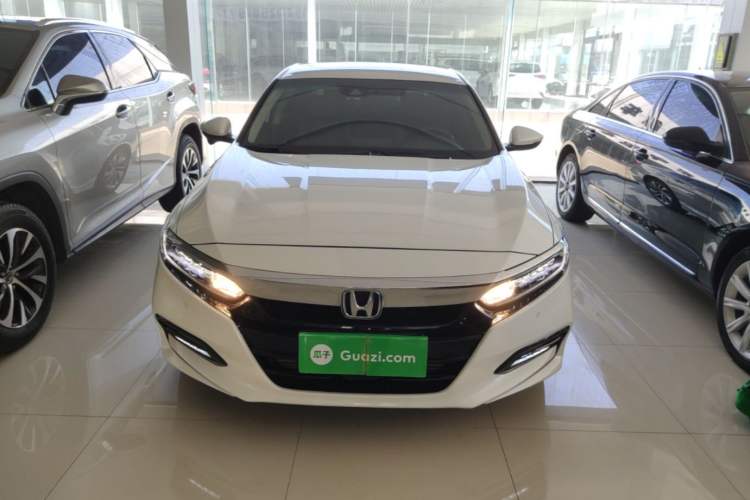 Used Honda Accord 2018 260TURBO Luxury Edition China VI Front