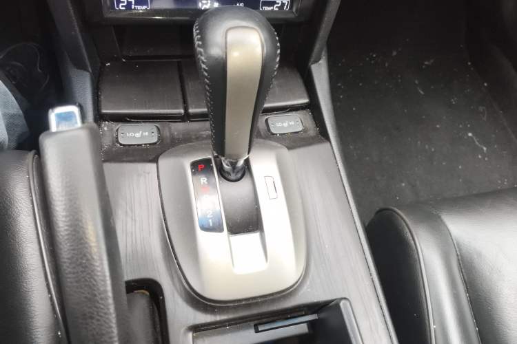 Used Honda Crosstour 2012 2.4L Luxury Edition