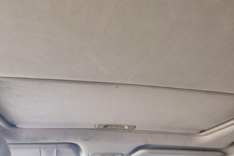 Used Baojun 730 2014 1.5L manual luxury trim 7 seats