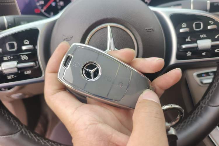 Used Mercedes-Benz E-Class 2020 Facelift E 300 L Stylish Edition