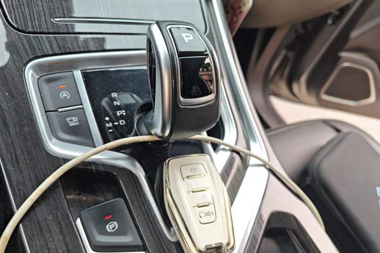 Used Geely Auto Jiajie 2021 Zhiqing 1.5TD DCT Luxury Model Gear Lever