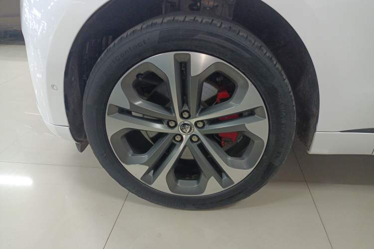 Used Jaguar F-PACE 2024 P250 R-Dynamic HSE Exterior 7