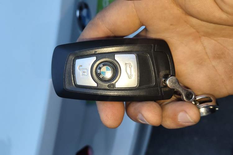 Used BMW 3 Series 2017 318i Fashion Model
