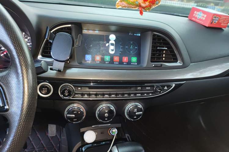 Used GAC Trumpchi GA6 2016 235T DCT Elite Edition Audio And AC Panel