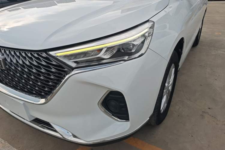 Used Haval M6 2021 PLUS 1.5T DCT Elite Smart Connectivity Model
