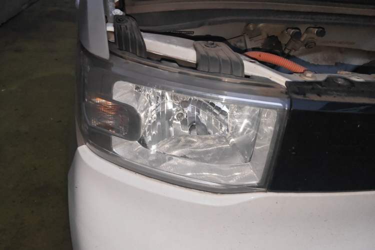 Used Wuling Hongguang MINIEV 2020 Freedom Version Lithium Iron Phosphate Right Front Headlight