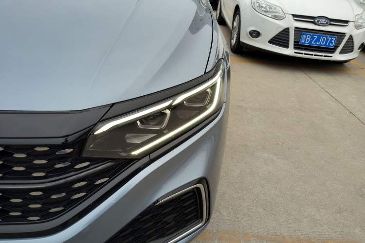 Used Volkswagen Passat 2022 330TSI Starry Luxury Edition