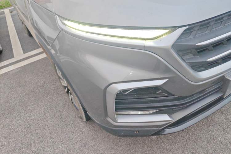 Used Baojun 530 2019 1.5T CVT Prestige Version National V Exterior 3